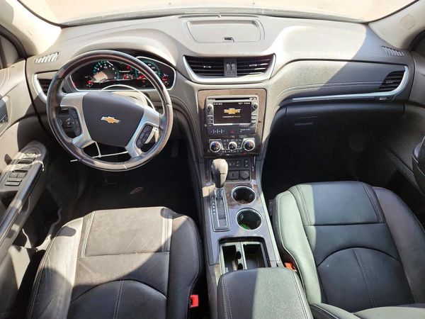 2017 CHEVROLET TRAVERSE 2LT
