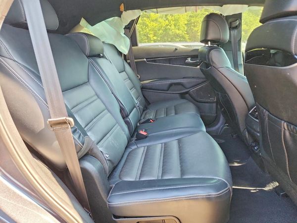 2017 KIA SORENTO