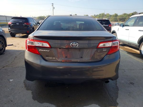 2014 TOYOTA CAMRY