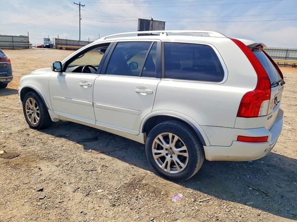 2013 VOLVO XC90