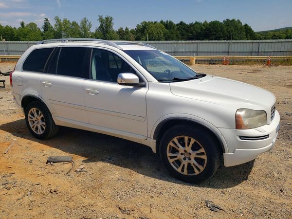2013 VOLVO XC90