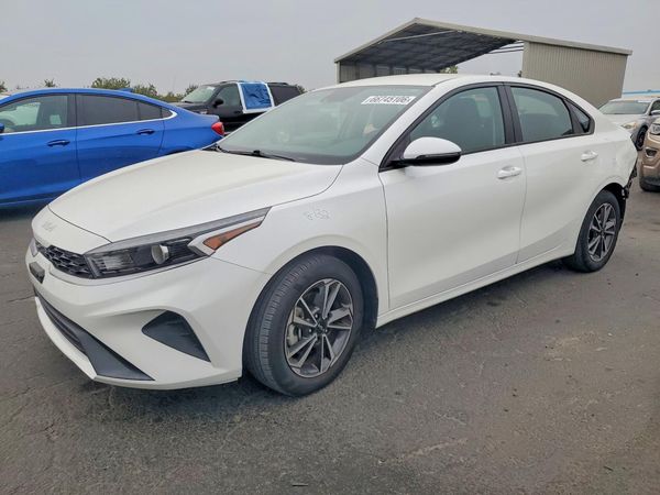 2024 KIA FORTE — DSFA — Front 3/4