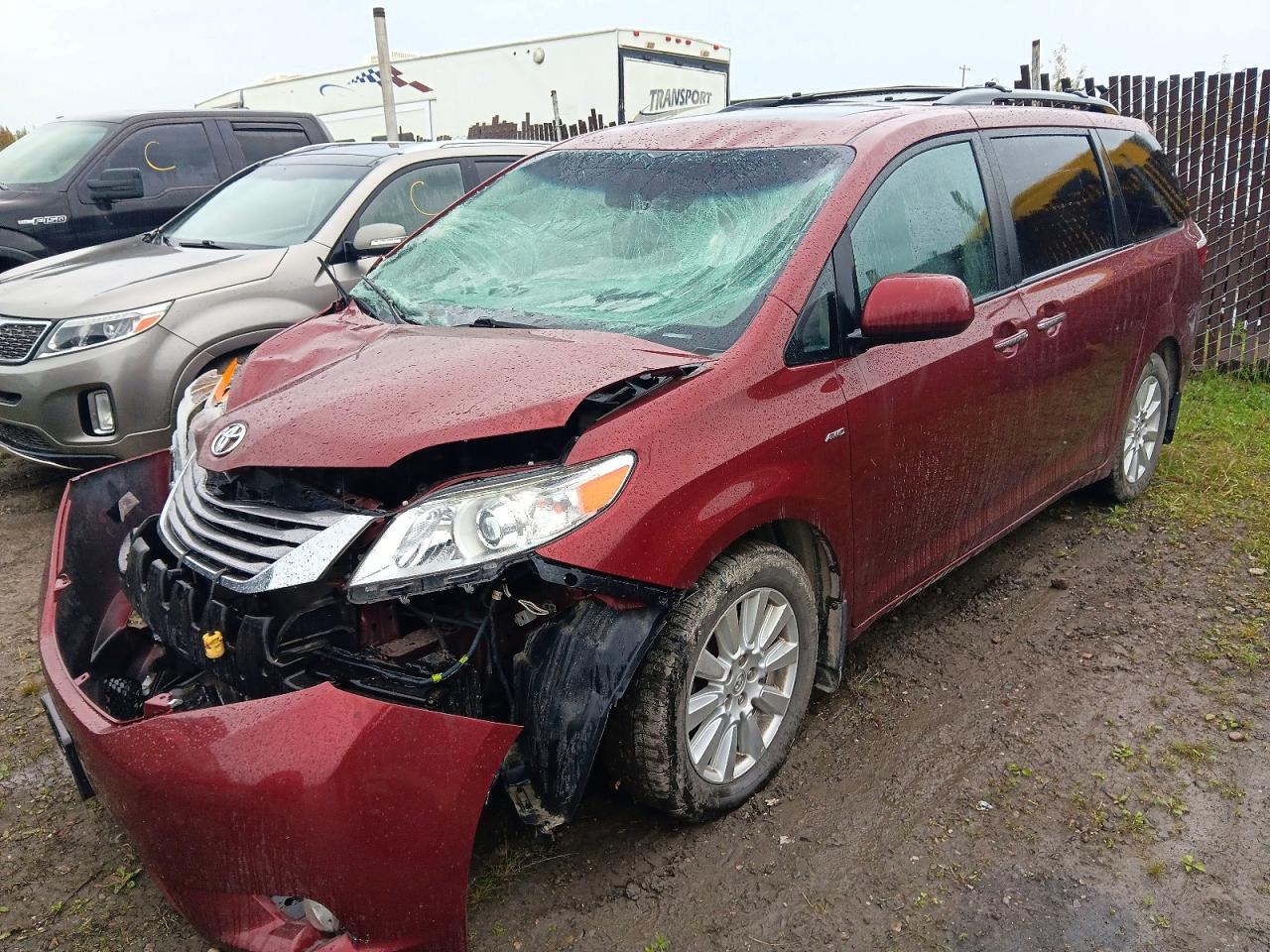 2017 TOYOTA SIENNA