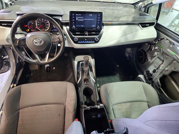 2022 TOYOTA COROLLA