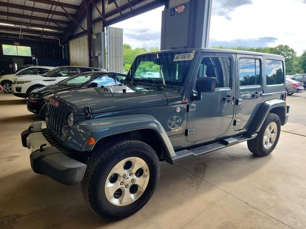2015 JEEP WRANGLER UNLIMITED SAHARA 4X4
