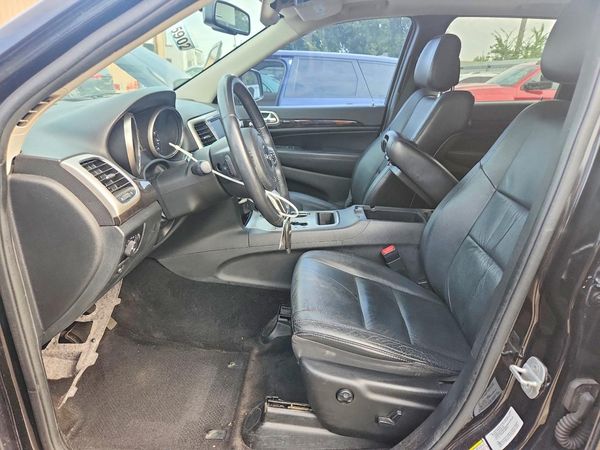 2012 JEEP CHEROKEE Laredo — DENT