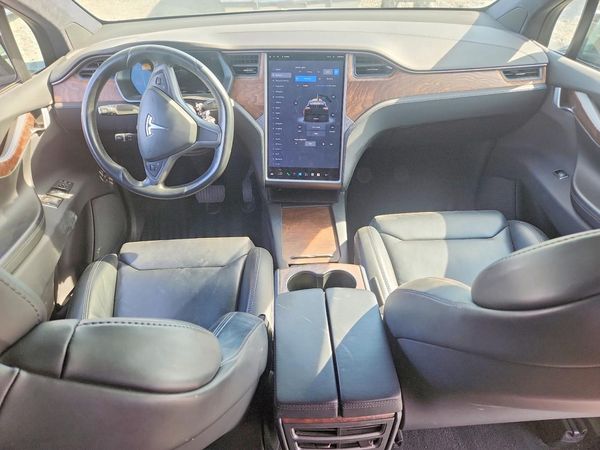 2019 TESLA MODEL X — CKPT