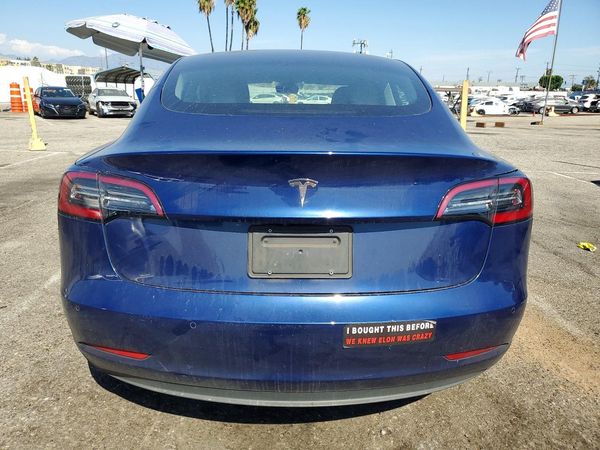 2022 TESLA MODEL 3
