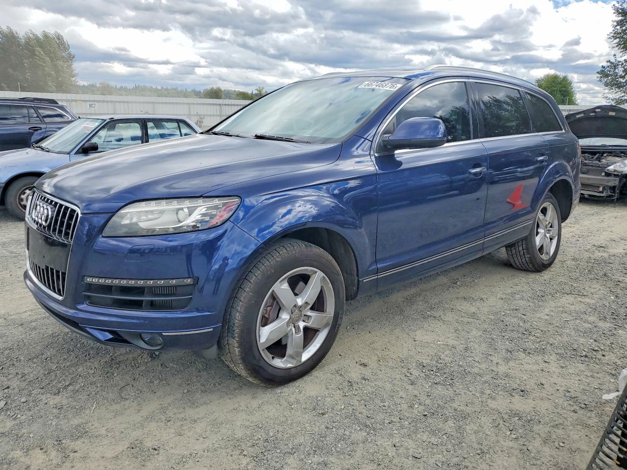 2012 AUDI Q7