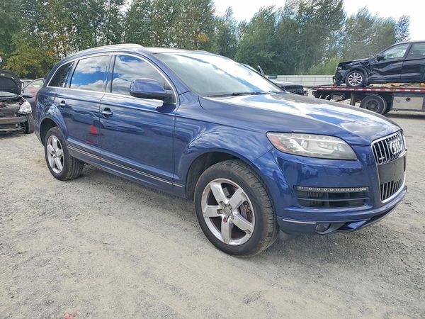 2012 AUDI Q7