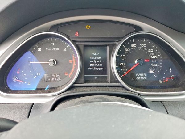 2012 AUDI Q7