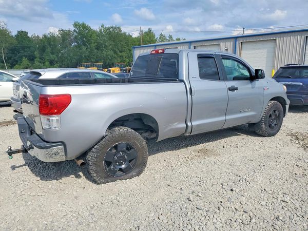 2013 TOYOTA TUNDRA SR5 — PSRA