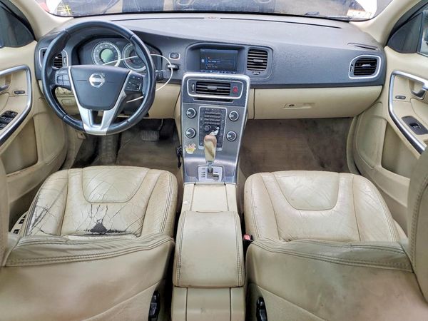 2012 VOLVO S60