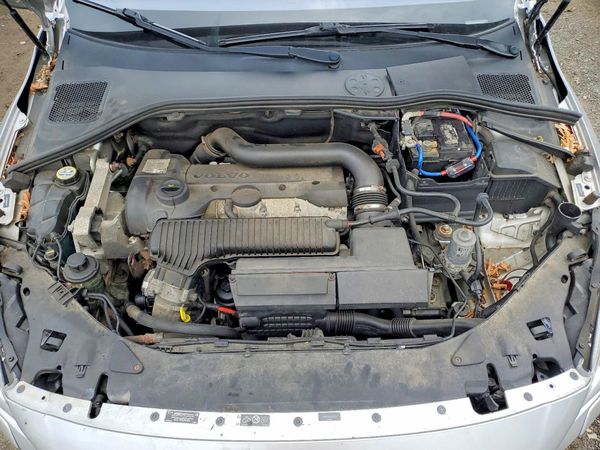 2012 VOLVO S60