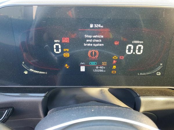 2023 KIA NIRO