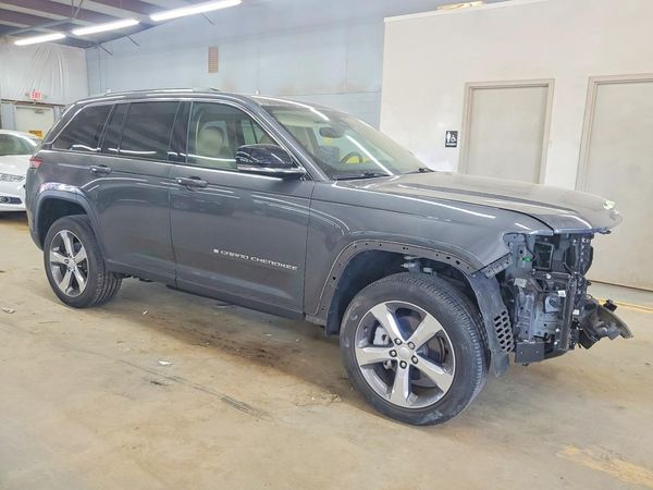 2022 JEEP GRAND CHEROKEE Limited