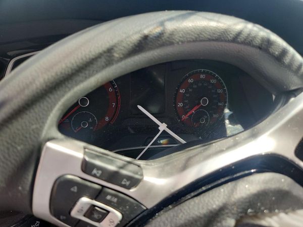 2020 VOLKSWAGEN JETTA S, SE, R-Line — ODOM