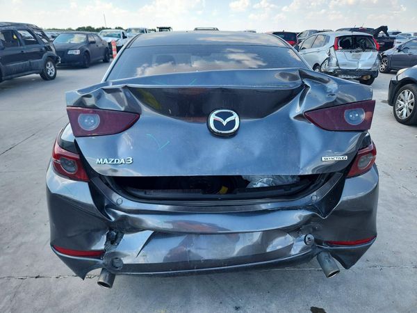 2020 MAZDA 3