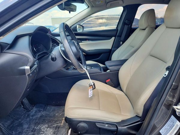 2020 MAZDA 3