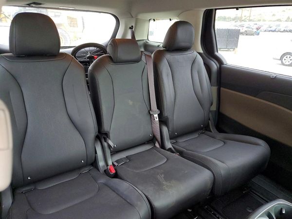 2026 KIA CARNIVAL