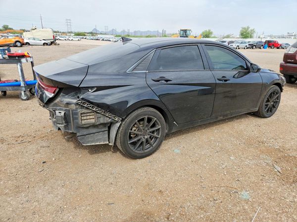 2021 HYUNDAI ELANTRA SE