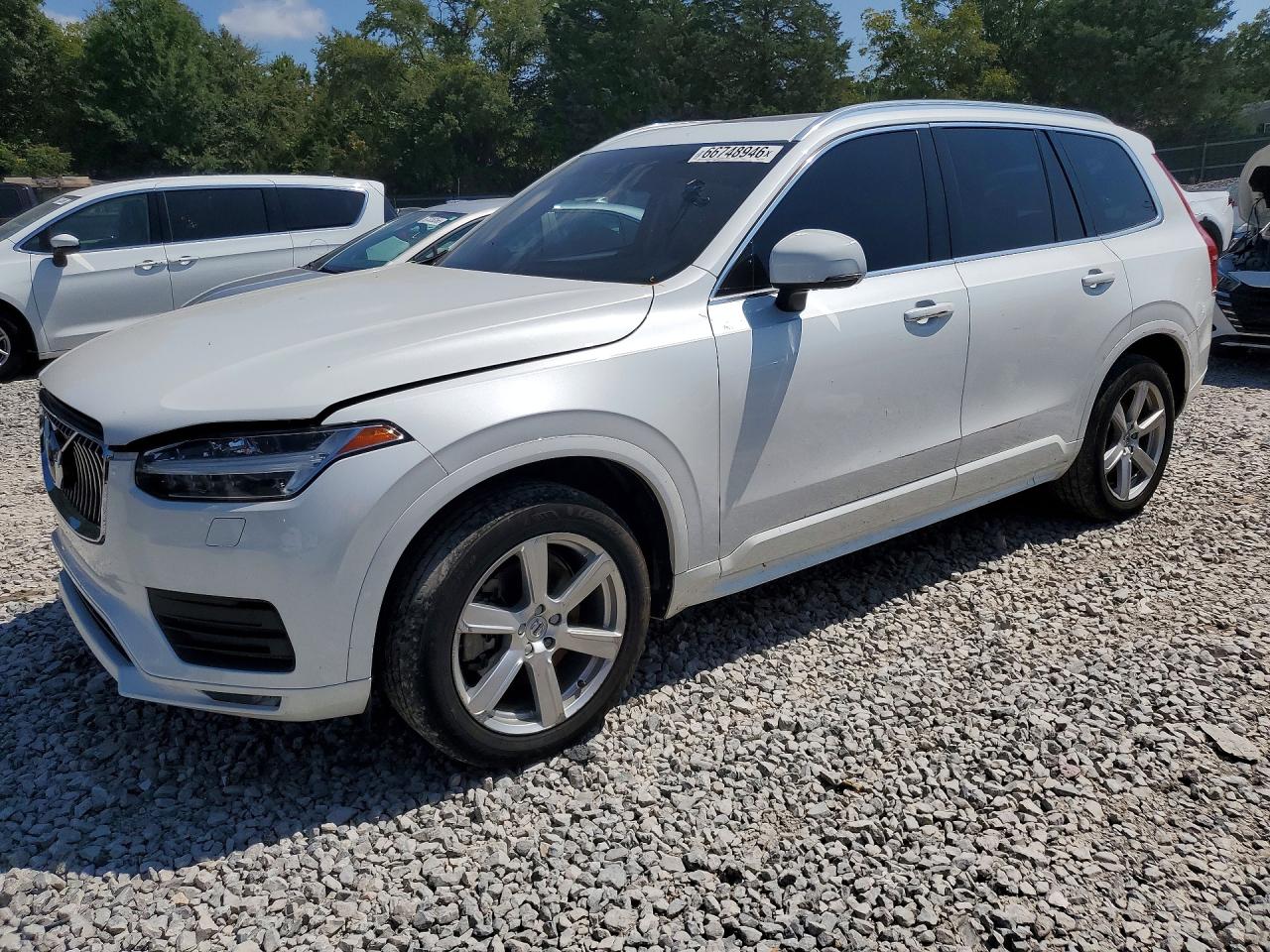 2021 VOLVO XC90