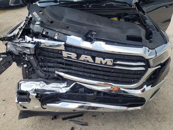 2026 RAM 1500 Laramie — Engine bay