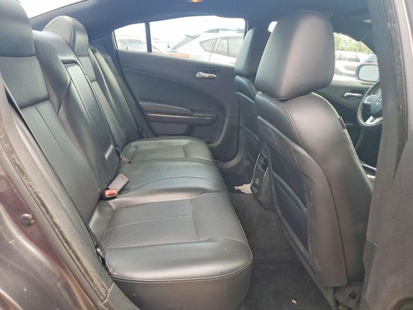 2014 DODGE CHARGER SE