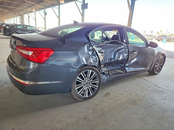 2014 KIA CADENZA