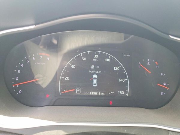 2014 KIA CADENZA