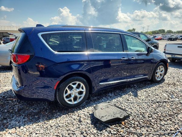 2019 CHRYSLER PACIFICA Limited — PSRA