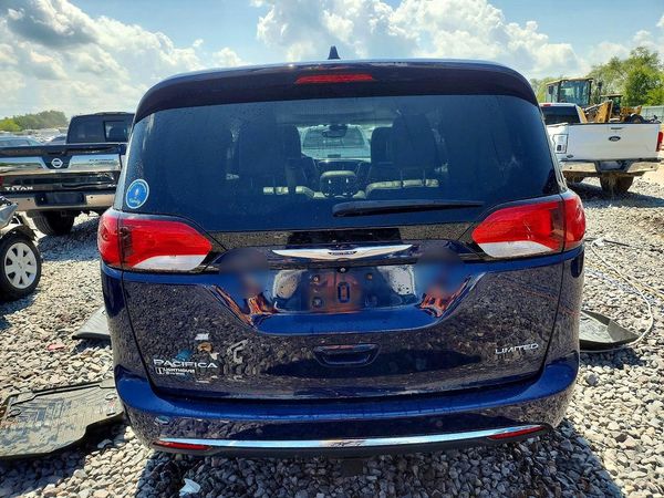 2019 CHRYSLER PACIFICA Limited — DIRR