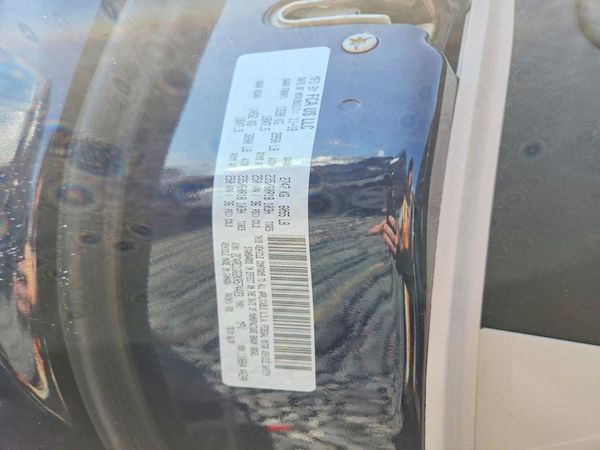 2019 CHRYSLER PACIFICA Limited — VINS