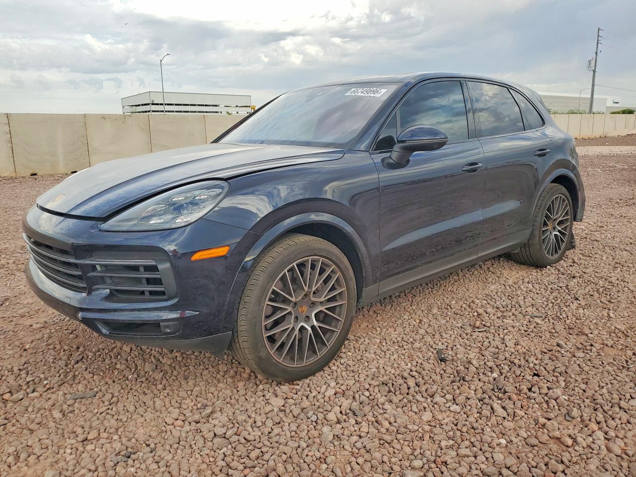 2022 PORSCHE CAYENNE