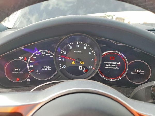 2022 PORSCHE CAYENNE