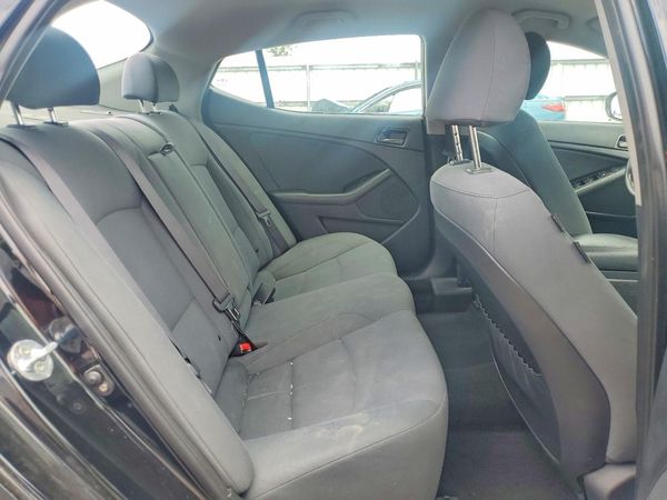 2015 KIA OPTIMA GL - Middle-low