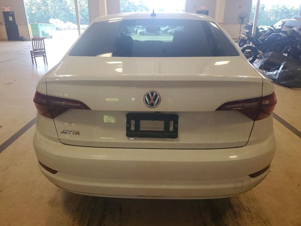 2019 VOLKSWAGEN JETTA S, SE, R-Line