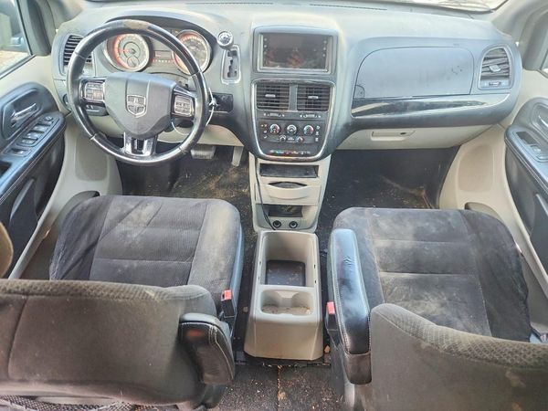 2014 DODGE GRAND CARAVAN SE