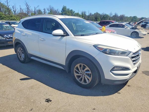 2017 HYUNDAI TUCSON
