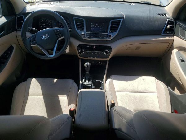 2017 HYUNDAI TUCSON