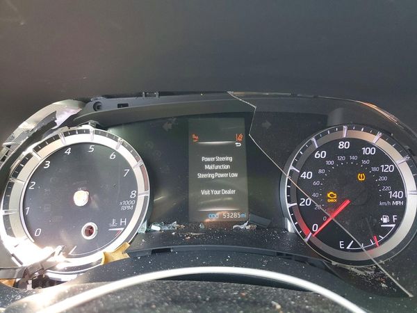 2021 TOYOTA HIGHLANDER LE