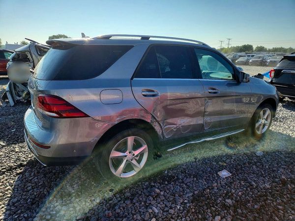 2016 MERCEDES-BENZ GLE
