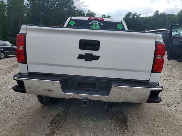 2018 CHEVROLET SILVERADO LT — DIRR