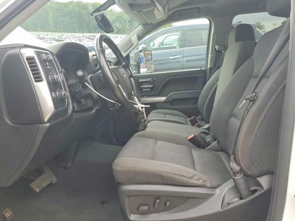 2018 CHEVROLET SILVERADO LT — DENT