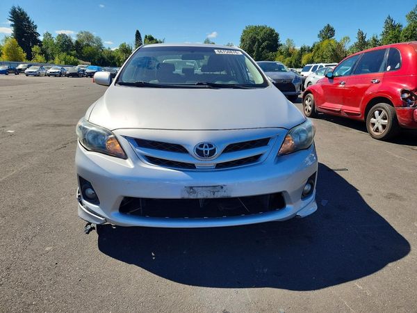 2013 TOYOTA COROLLA