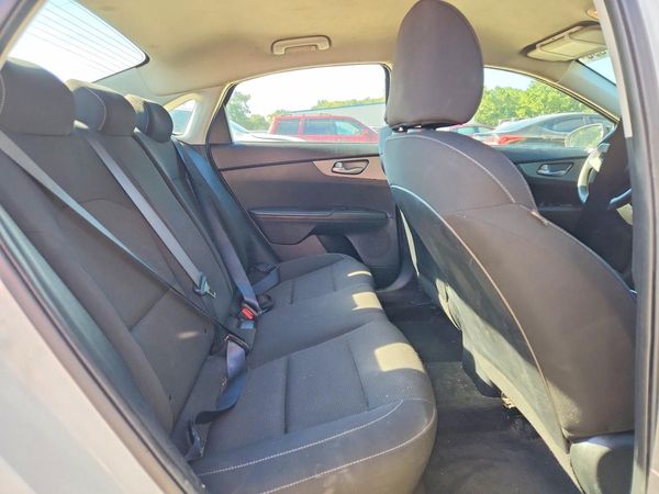 2021 KIA FORTE FE, LXS