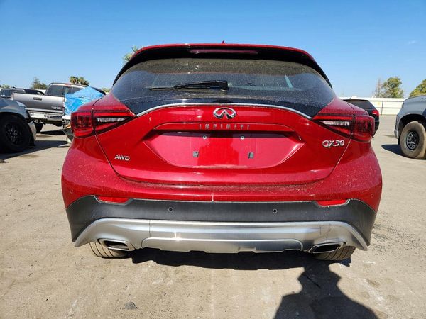 2018 INFINITI QX30