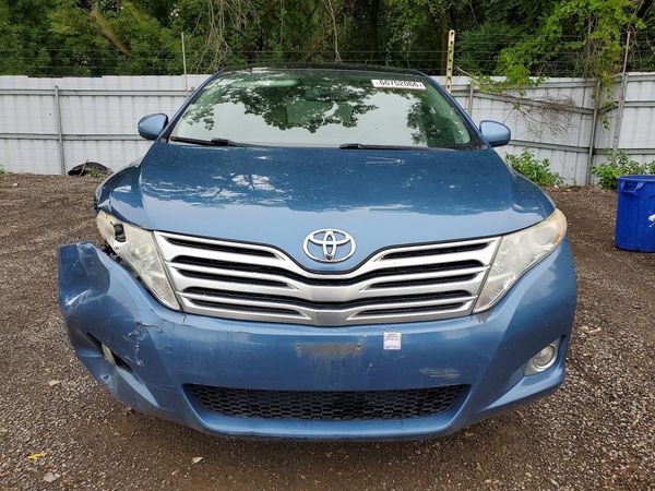 2012 TOYOTA VENZA
