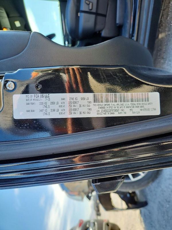 2015 DODGE CARAVAN SXT — VINS