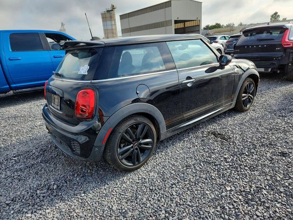 2021 MINI COOPER